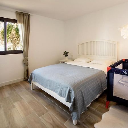 Fantastic Sea View Apartament Dona Lola Міхас Екстер'єр фото